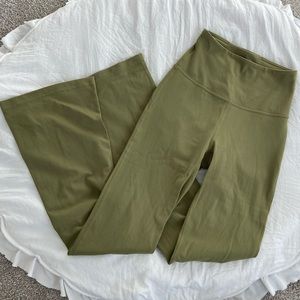 Lululemon Groove pants, size 2, new worn once! Inseam 28.5 inches.